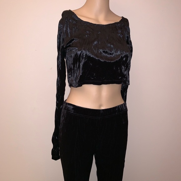 bell bottom pants with crop top